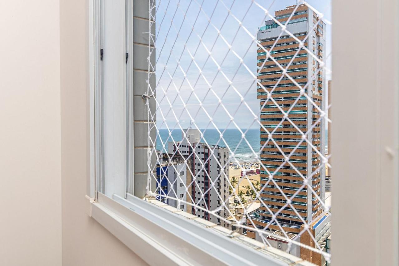 Apto Otima Localizacao A 100m Da Praia, Piscina, Ar Condicionado, Garagem E Portaria 24h Apartment