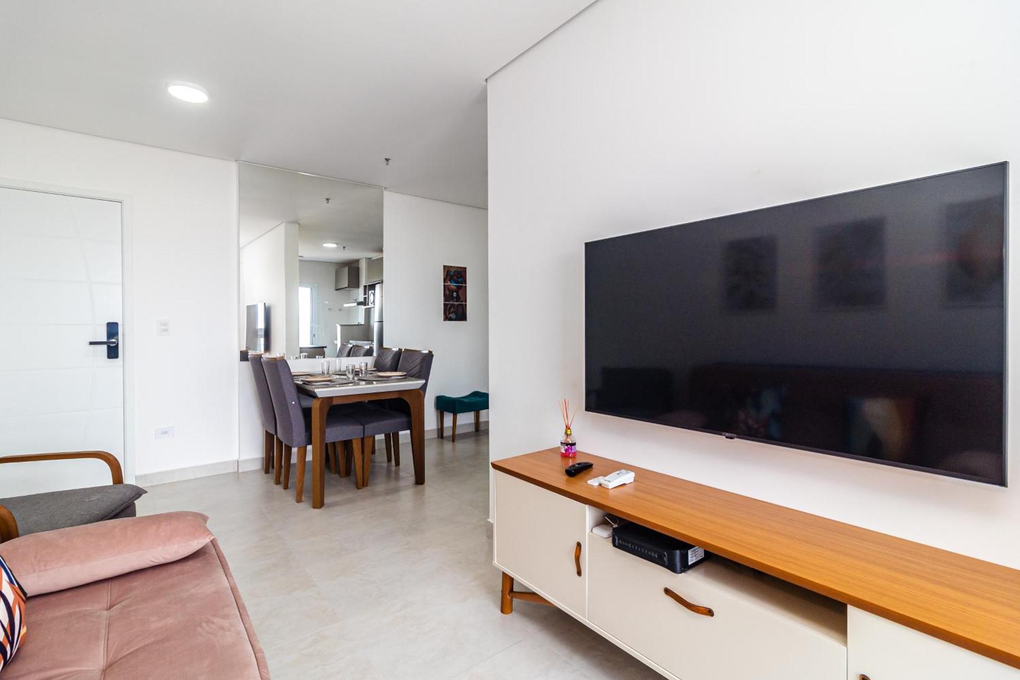 Apto Otima Localizacao A 100m Da Praia, Piscina, Ar Condicionado, Garagem E Portaria 24h Apartment