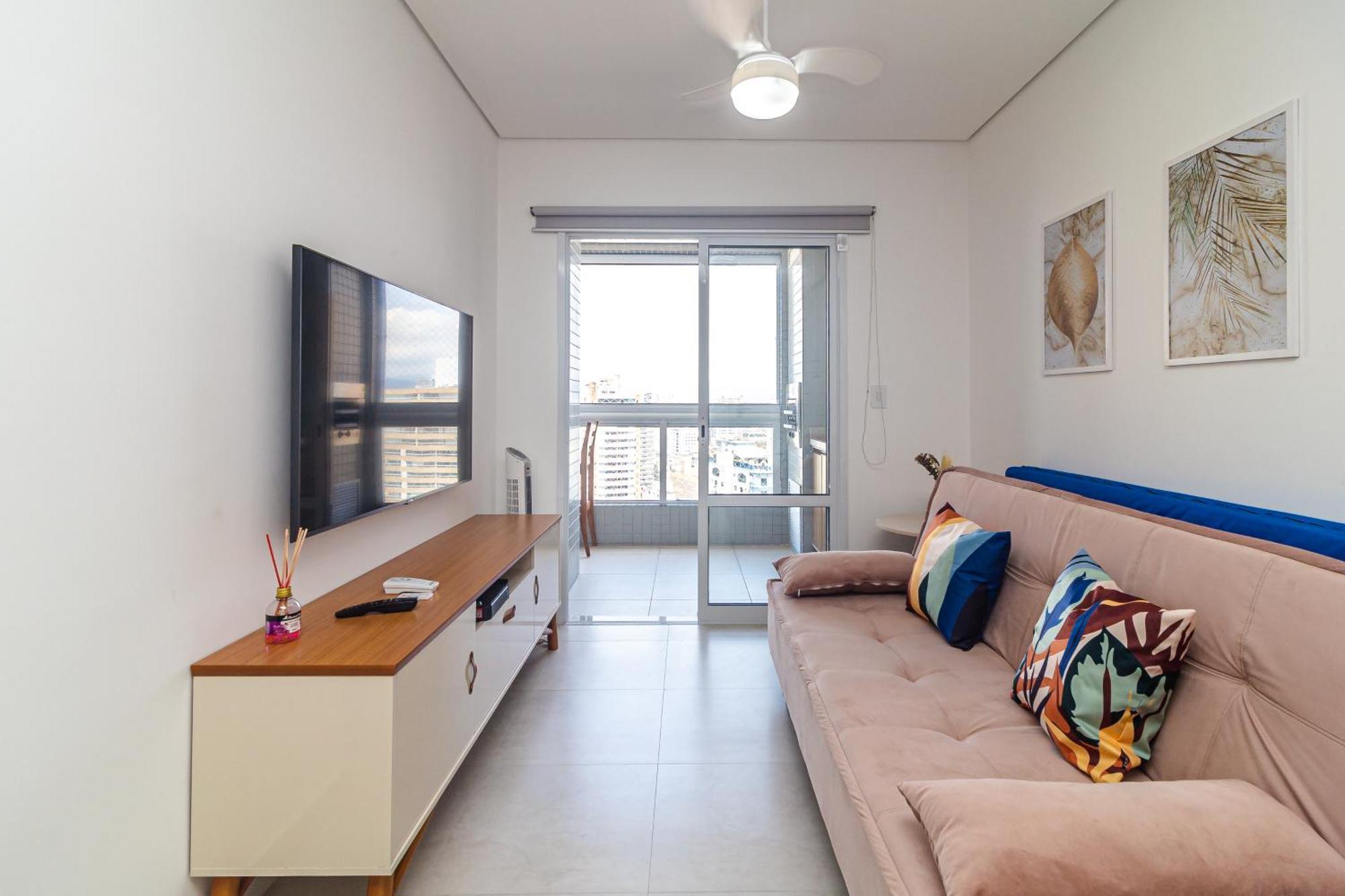 Apto Otima Localizacao A 100m Da Praia, Piscina, Ar Condicionado, Garagem E Portaria 24h